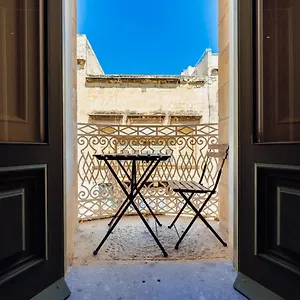 valletta-collection-republica-suites.hotelssaintjulians.com/
